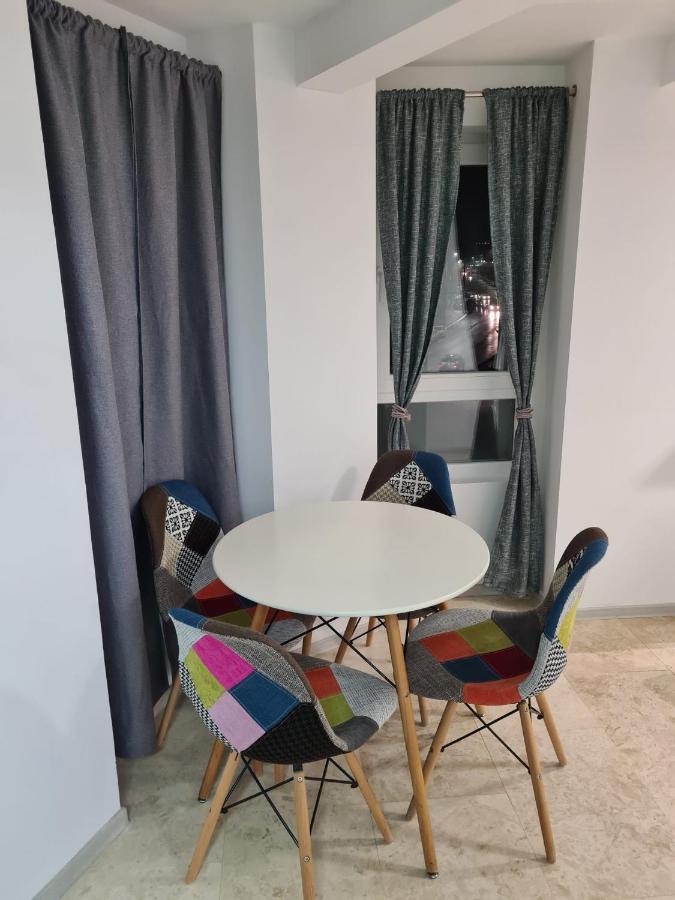 Rengo Residence ترجوفيشت المظهر الخارجي الصورة