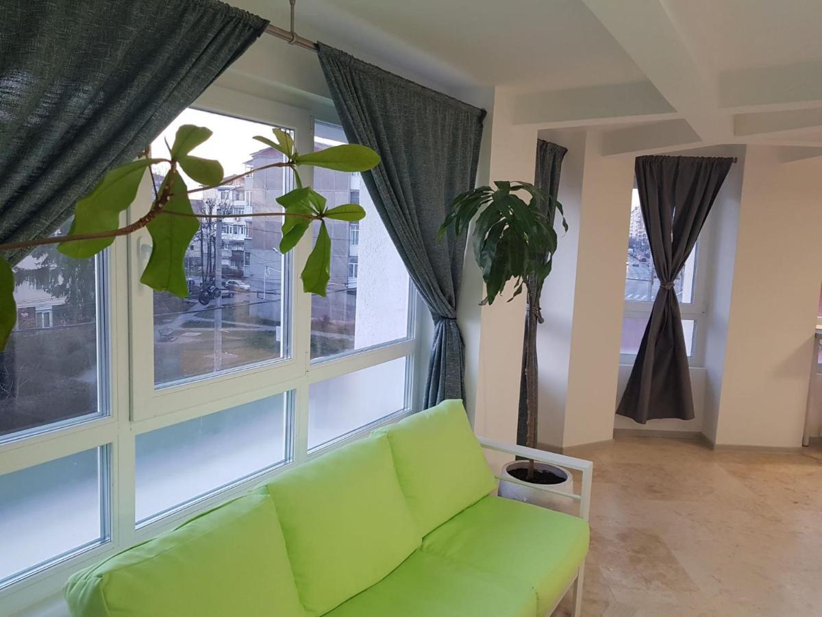 Rengo Residence ترجوفيشت المظهر الخارجي الصورة